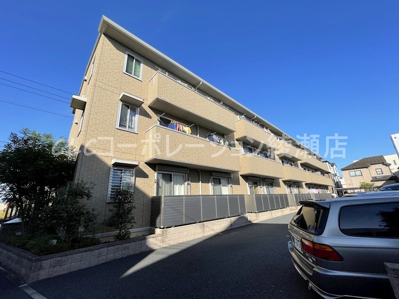 Grand　Chariot 外観写真