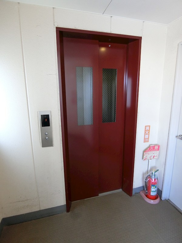 ＴＡＫＡオートビル その他9