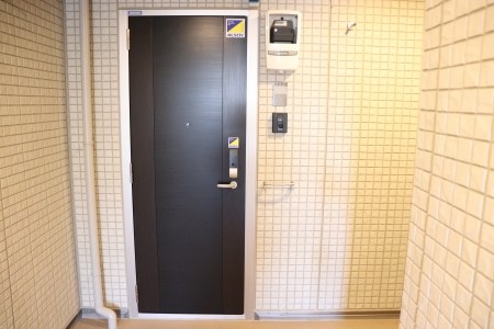 ソフィアハイツ  玄関