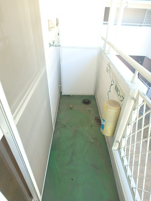 オリーブ ベランダ