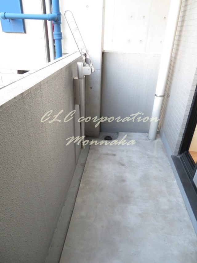 リ・ボーン　エンドー  ベランダ