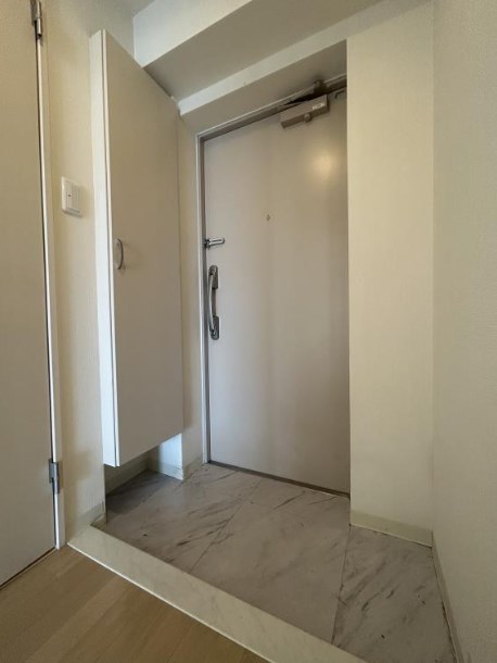 スカイラグーナ  玄関