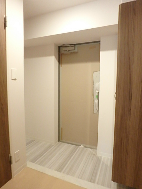 ヴィオラコート 玄関