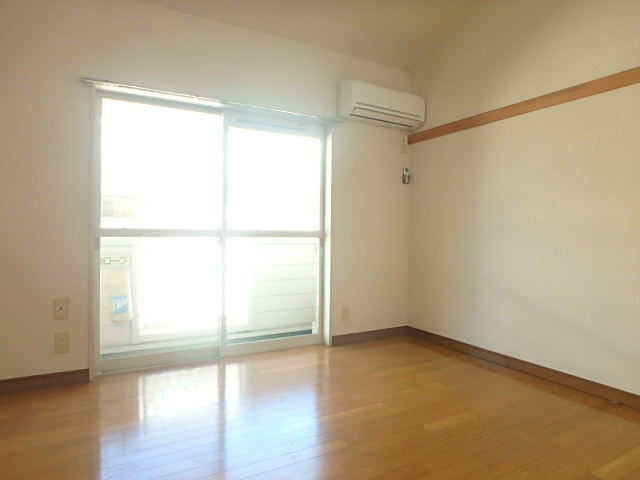 オリーブ ベッドルーム