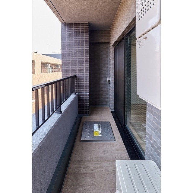 コンフォリア・リヴ八丁堀 ベランダ