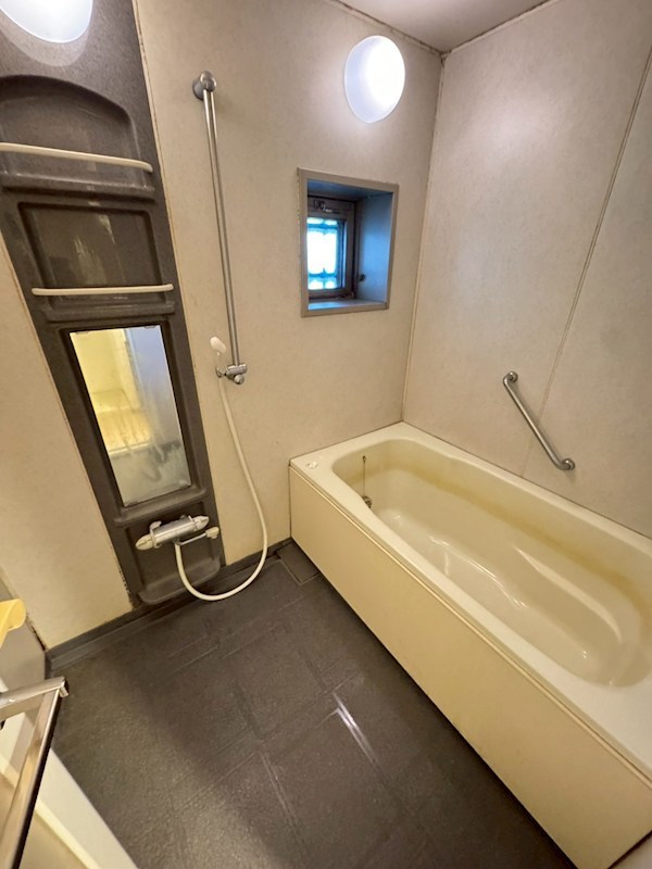 ライオンズガーデン町屋 風呂画像