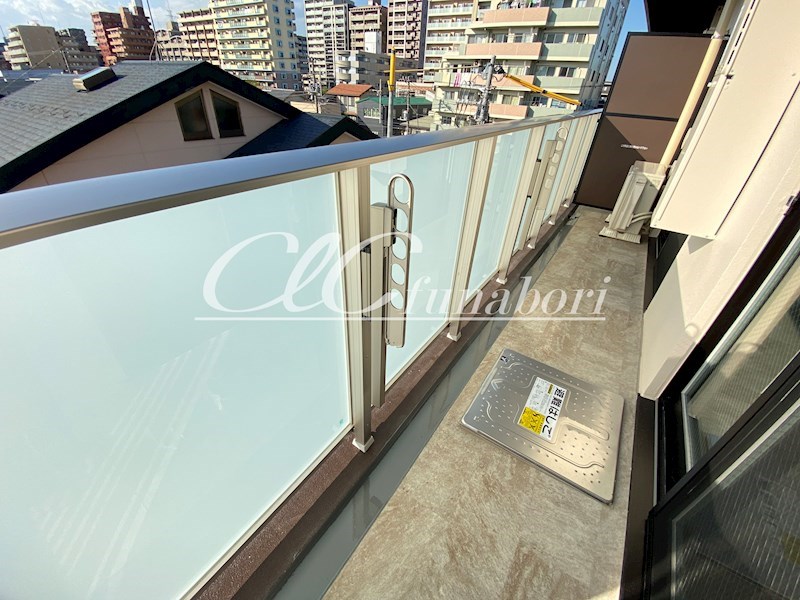 ガーネットロワ ベランダ