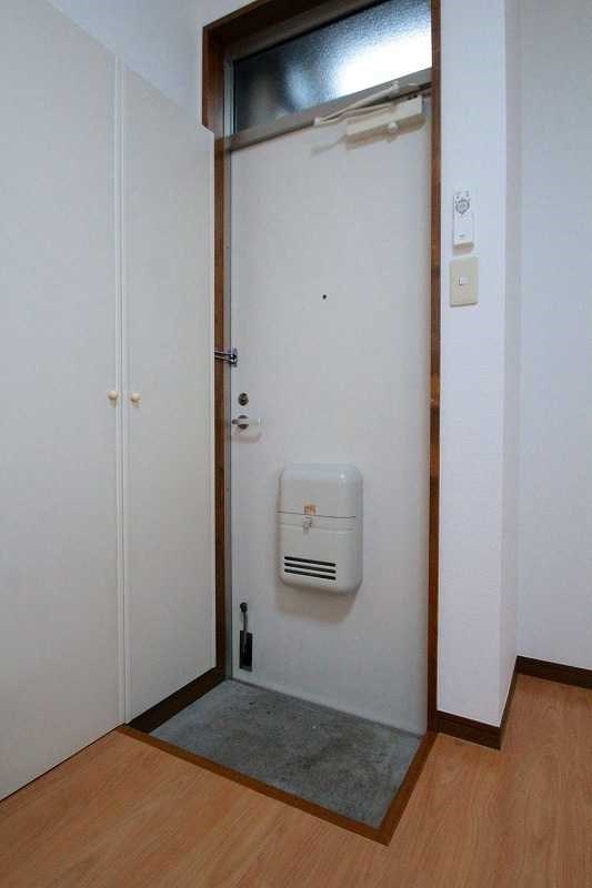 カーサユリ 玄関