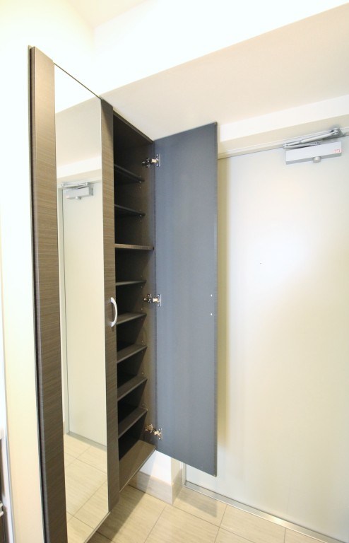 月島リバーサイドハイツ 玄関