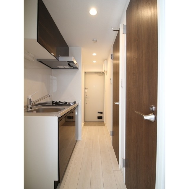 エクセラン西尾久West 玄関