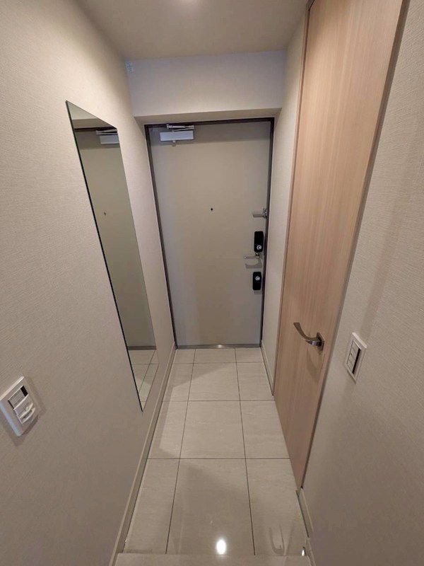 ラグゼナ平井ノース 玄関