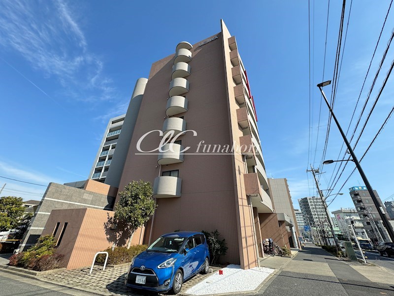 イーストイン 外観