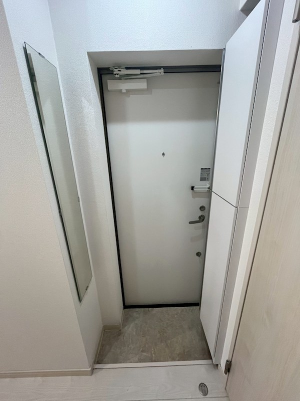 ルミエール荒川町屋 玄関