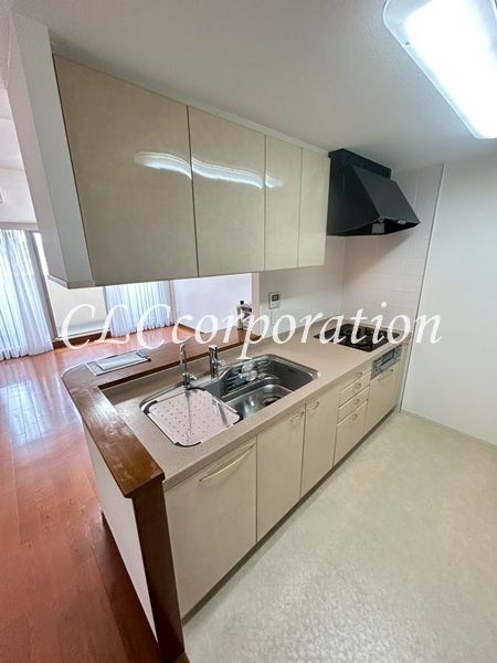 コスモ21　ザ・ガーデンズフォート キッチン