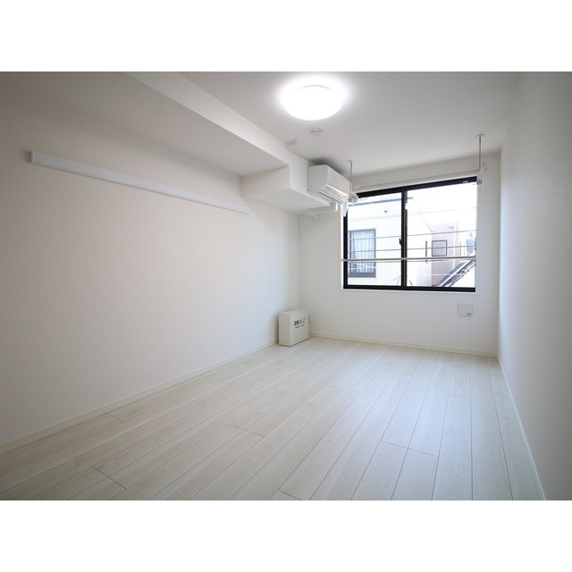 エクセラン西尾久West ベッドルーム