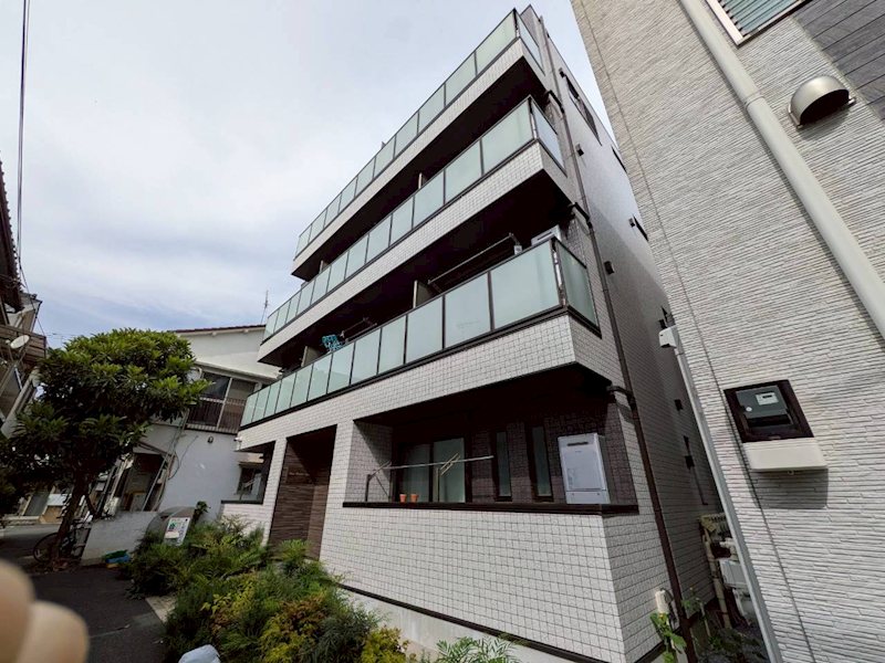 Cent-Donner Senju 外観