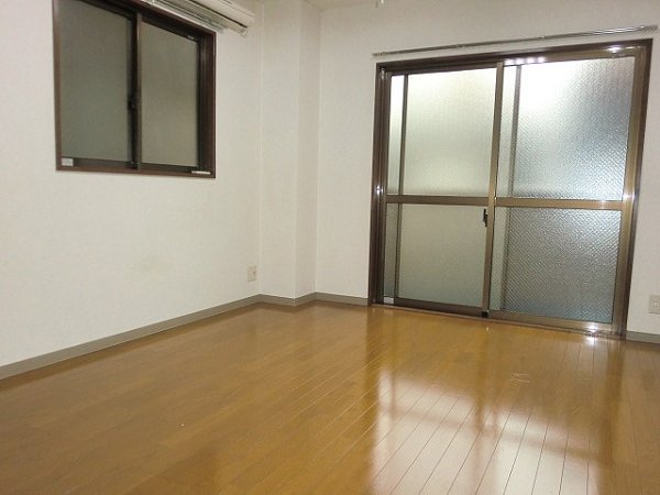 シャトレ千野 ベッドルーム