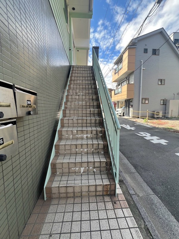 メゾン平岡  エントランス