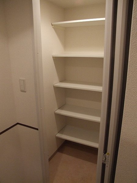 ロイヤルパークス新田 その他9