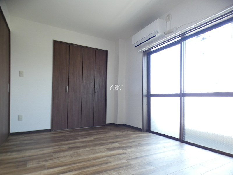 サンライズアサダ ベッドルーム