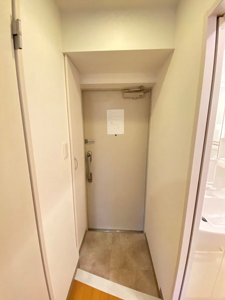 ヒルズ飛鳥山 玄関