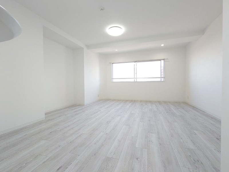 アルベール その他1