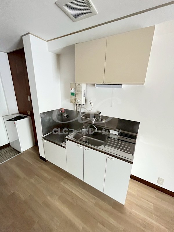 土清ビル キッチン