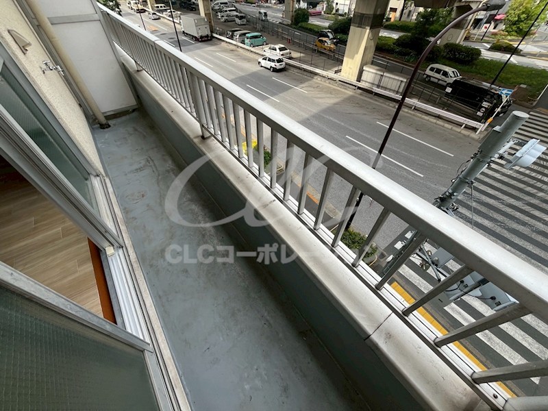 土清ビル ベランダ