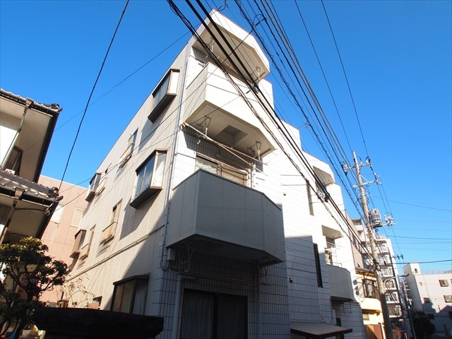 メゾンクレスト 外観写真