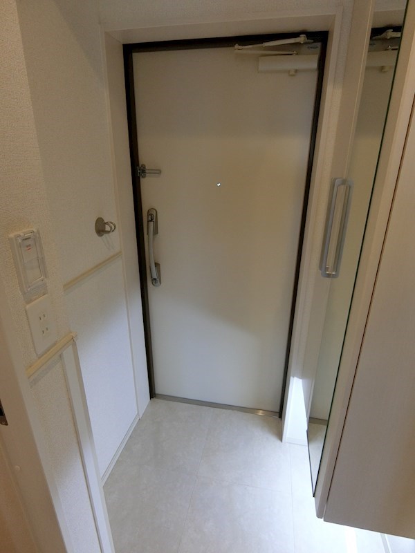 サンセリテ東京  玄関