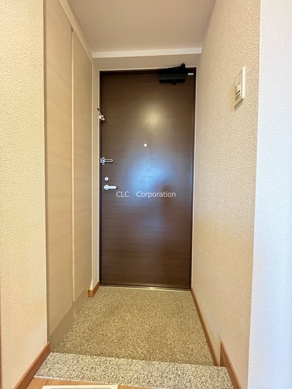 グランカーサ行徳 玄関