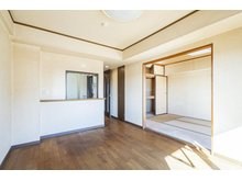 レーベンハイム西新井弐番館 リビング