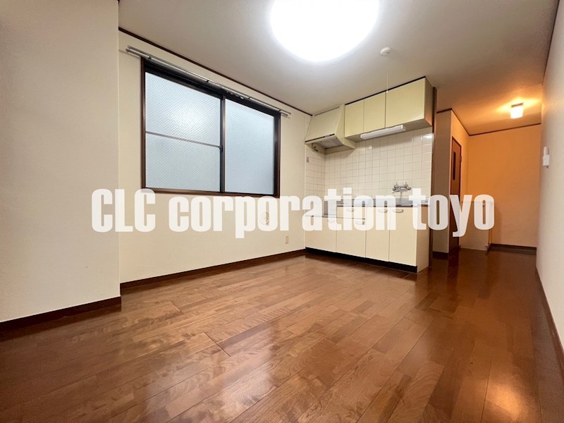 岩瀬ビル リビング