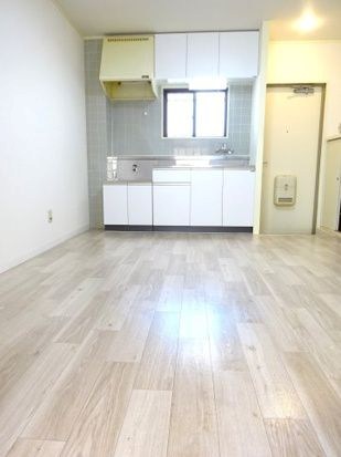 シャトーフロール リビング