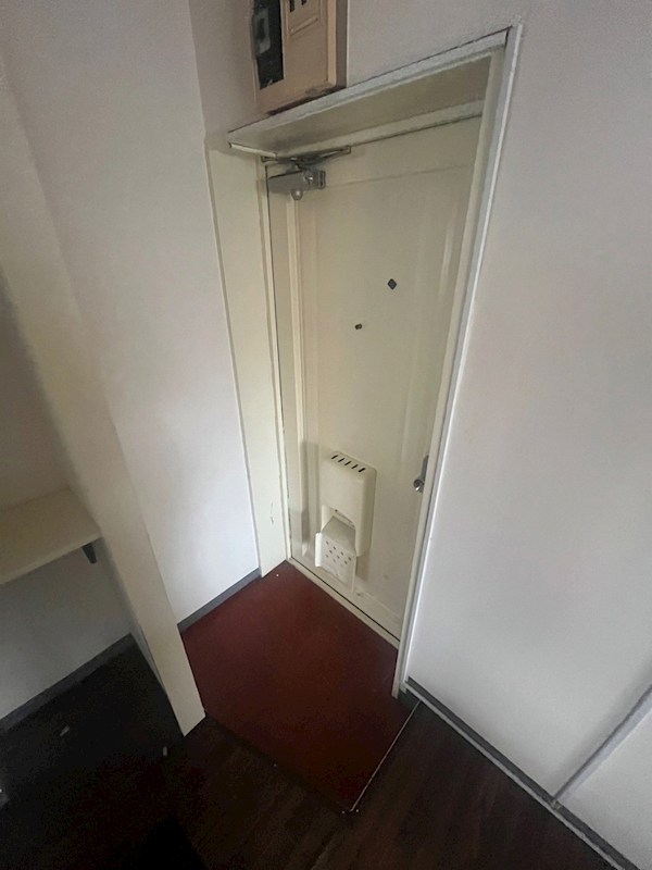 すみれハイツ 玄関