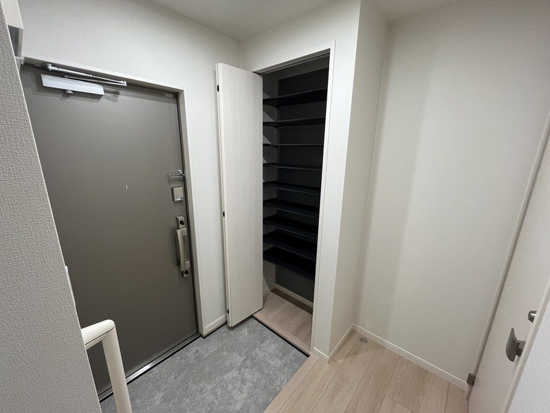 スマイルK 玄関