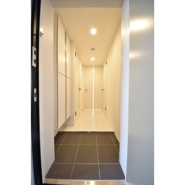 CASA　PIAZZA　北千住 玄関