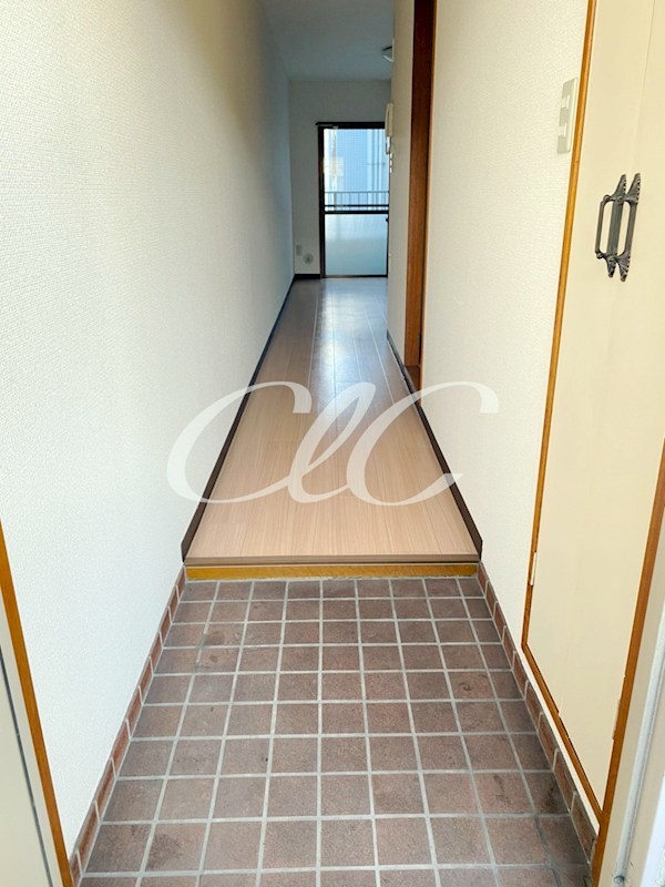 ゴールドマンション 玄関