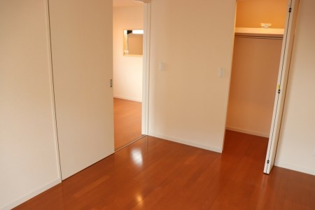 A8 ベッドルーム