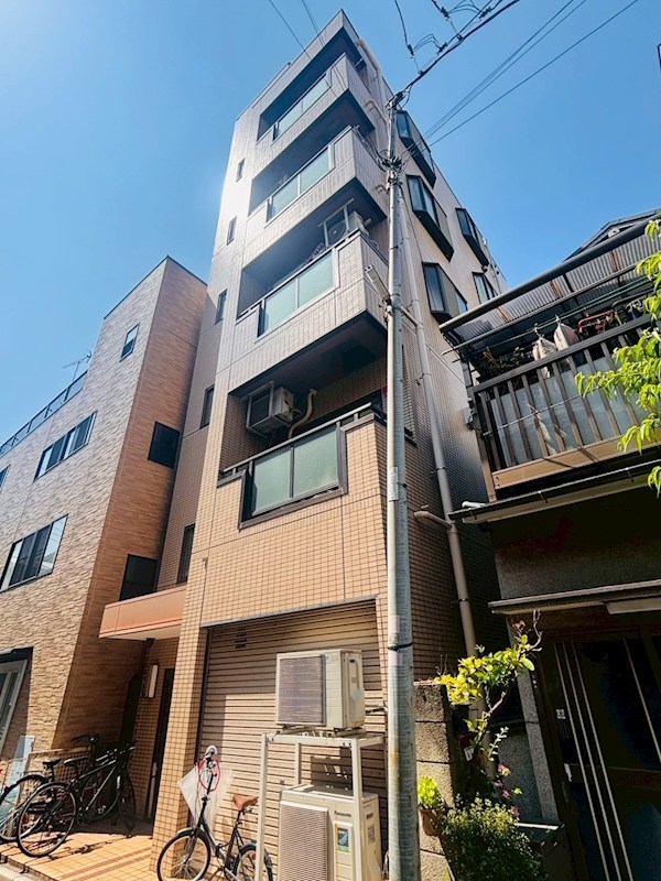 岩瀬ビル 外観