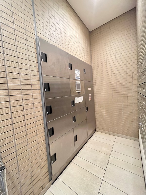 アルタイル・M その他16