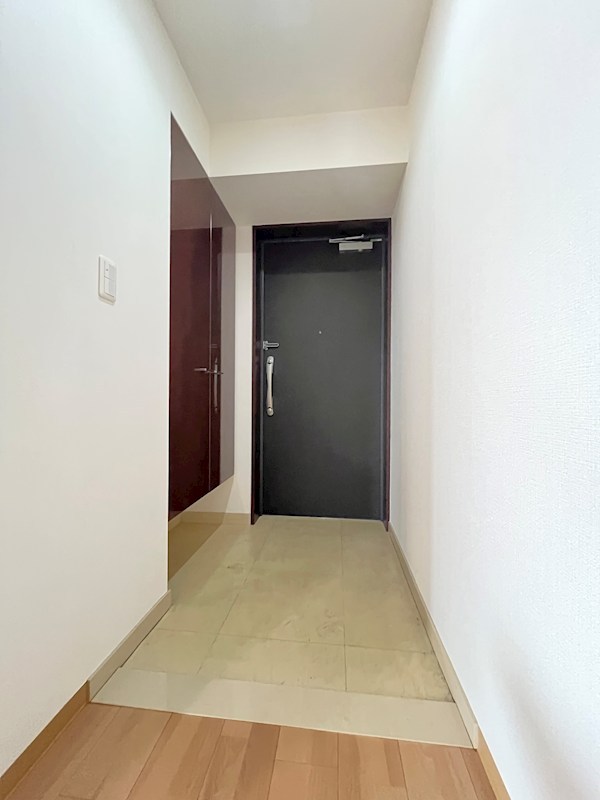 アルタイル・M 玄関