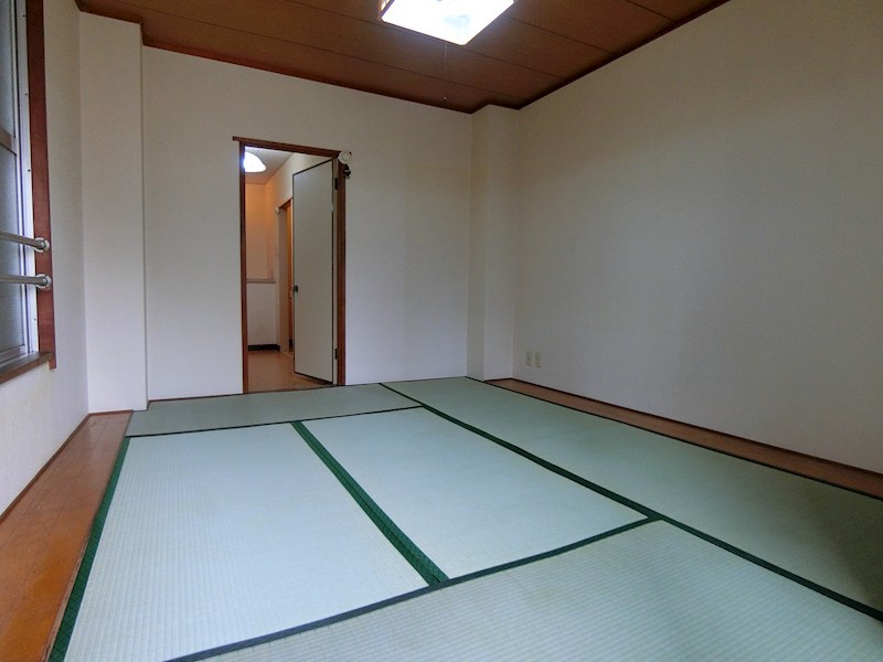 第3塚田ビル ベッドルーム