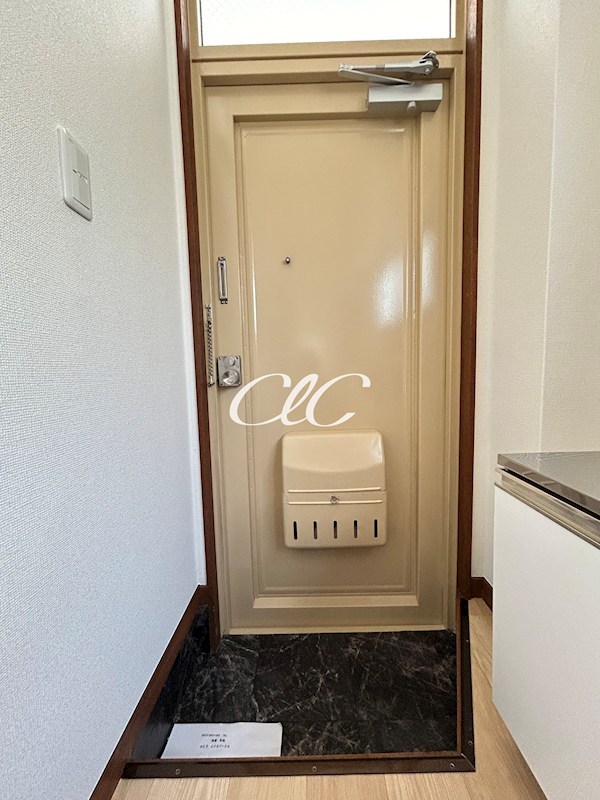 ハイムフローレス 玄関