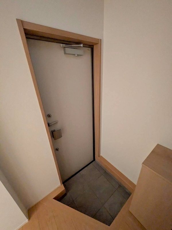 ヴェルドミールⅢ 玄関