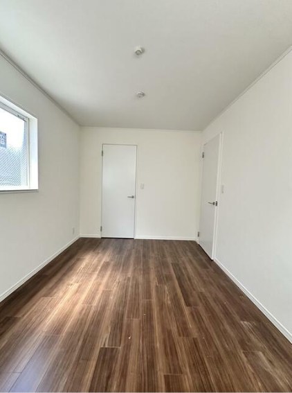 Glad Clan C棟 ベッドルーム