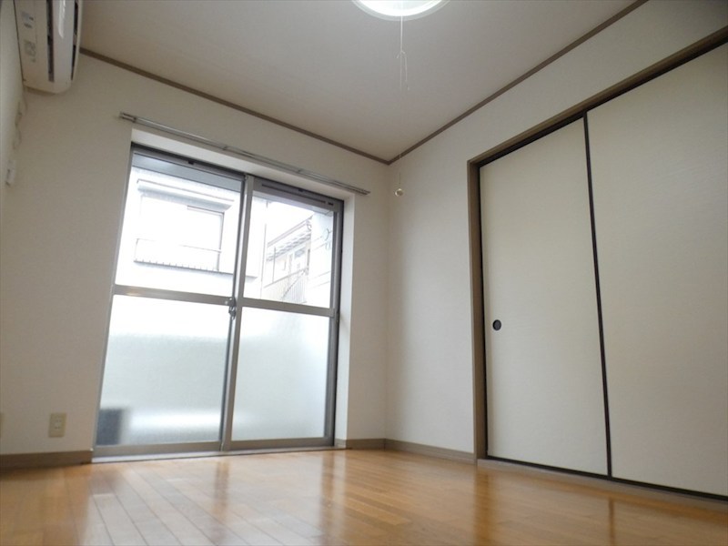 メゾン木下 ベッドルーム