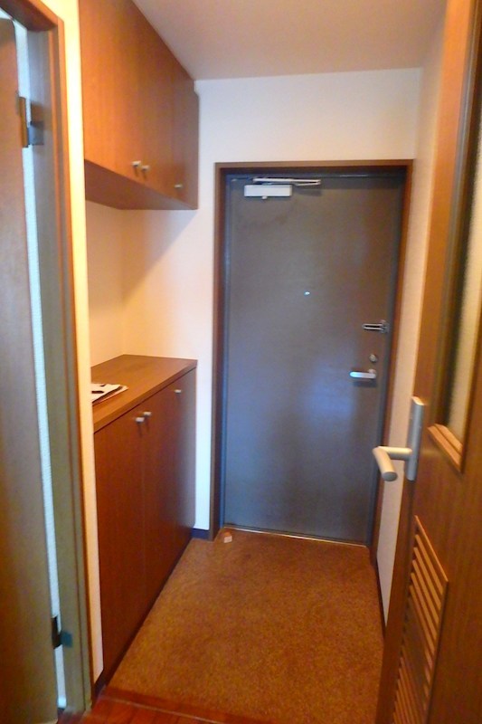 ベイ・ドルフィン 玄関