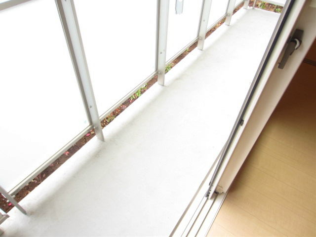 ブライトコートⅡ ベランダ