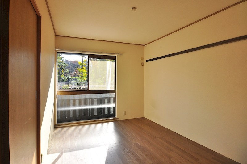 メゾンリビエール ベッドルーム